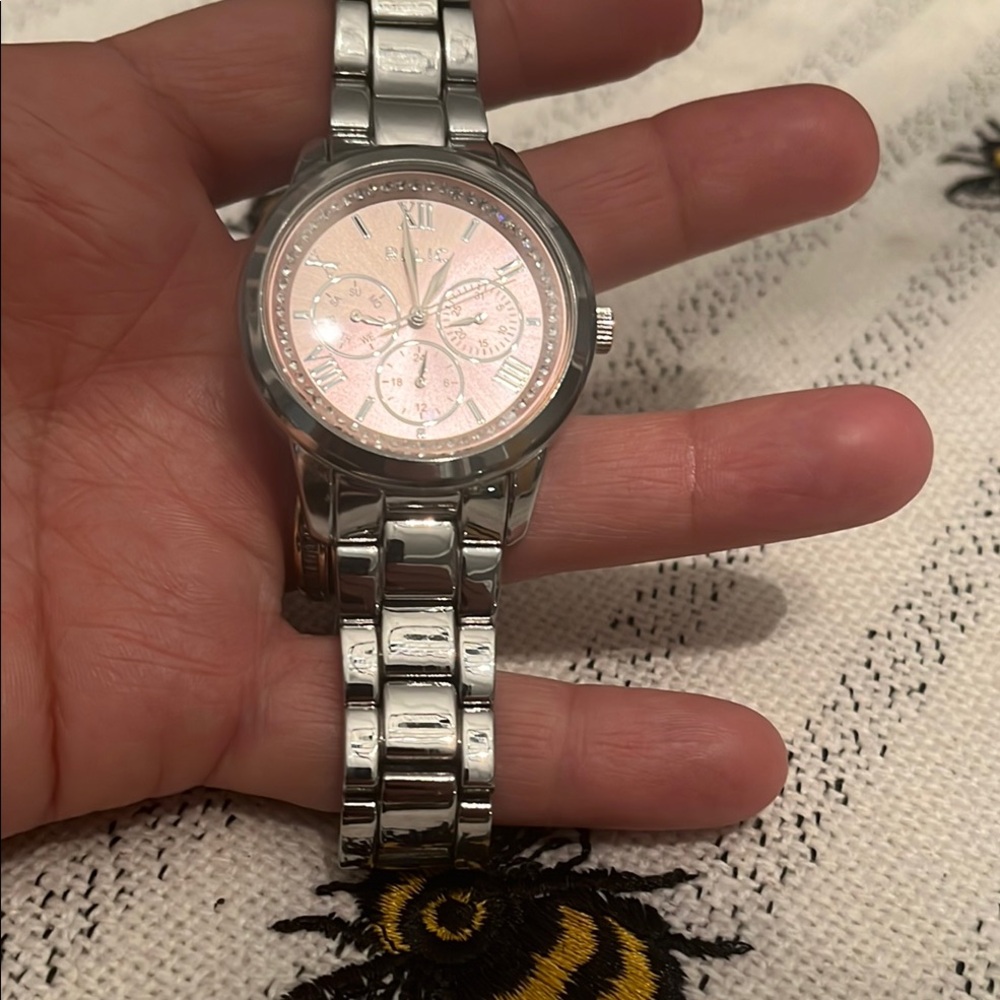*Relic* Silver and Pink Relic Watch-Gorgeous-Pre-loved ❤️ Hardly Worn